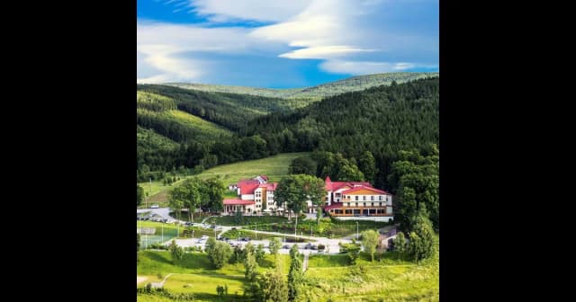 Żegiestów Zdrój sanatorium NFZ opinie – co naprawdę sądzą pacjenci? Żegiestów Zdrój sanatorium NFZ opinie – co naprawdę sądzą pacjenci?
