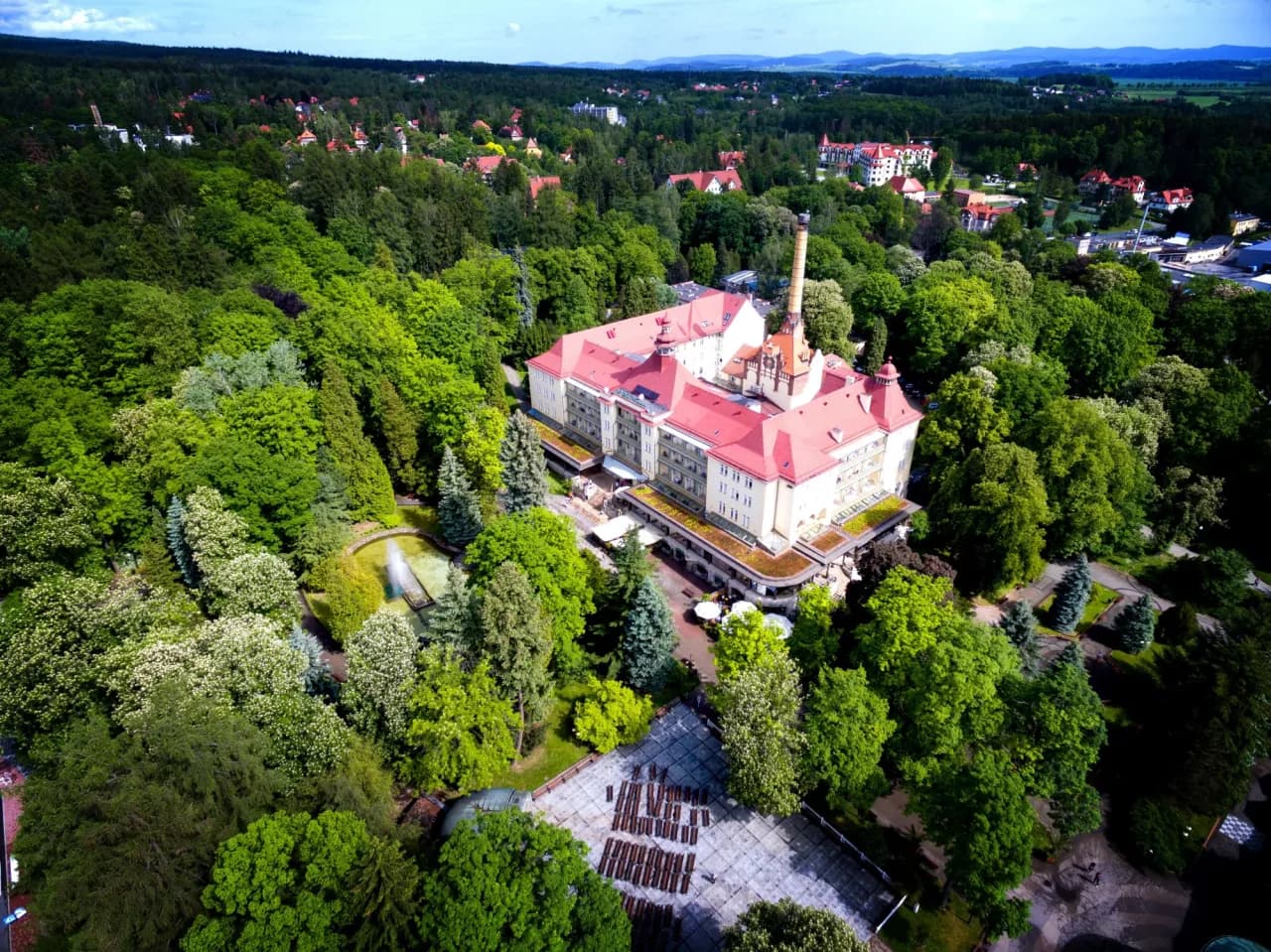 Najlepsze sanatoria w Polanicy Zdroju - zdrowie i relaks w jednym miejscu Najlepsze sanatoria w Polanicy Zdroju - zdrowie i relaks w jednym miejscu