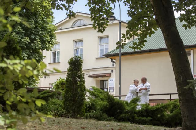 Sanatorium Mikołaj w Busku-Zdroju - najlepsze terapie i noclegi Sanatorium Mikołaj w Busku-Zdroju - najlepsze terapie i noclegi