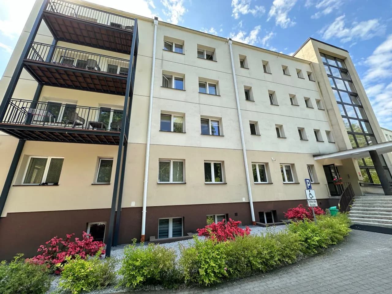 Kto jedzie do sanatorium w Nałęczowie? Sprawdź wymagania i dokumenty Kto jedzie do sanatorium w Nałęczowie? Sprawdź wymagania i dokumenty