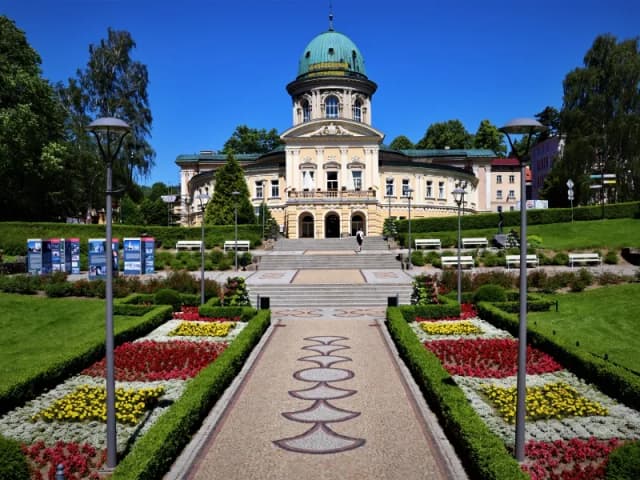 Lądek Zdrój sanatorium wojskowe - kompleksowa rehabilitacja i leczenie Lądek Zdrój sanatorium wojskowe - kompleksowa rehabilitacja i leczenie