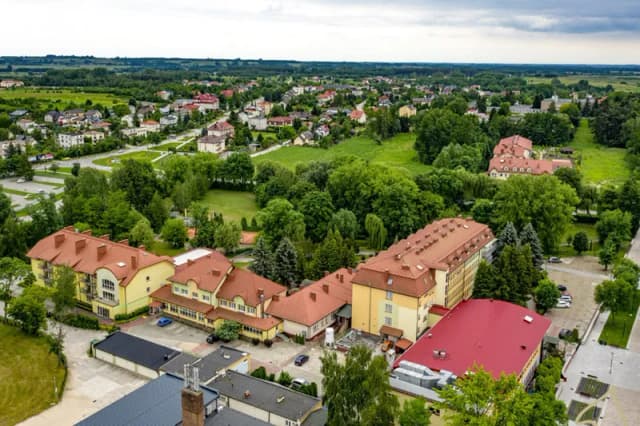 Najlepsze sanatoria prywatne w Busku-Zdroju - zdrowie i relaks na wyciągnięcie ręki Najlepsze sanatoria prywatne w Busku-Zdroju - zdrowie i relaks na wyciągnięcie ręki