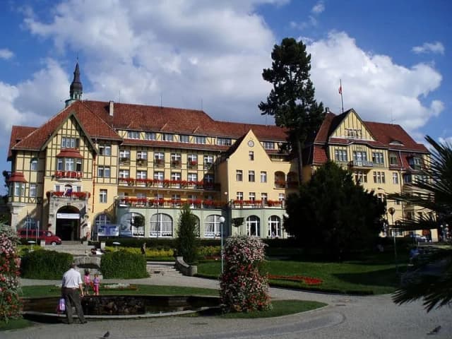 Lądek-Zdrój sanatorium prywatnie – najlepsze oferty i usługi zdrowotne Lądek-Zdrój sanatorium prywatnie – najlepsze oferty i usługi zdrowotne
